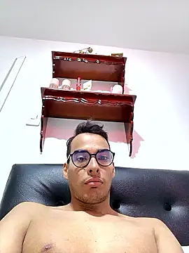 CarlosGris online show from 04.17.26