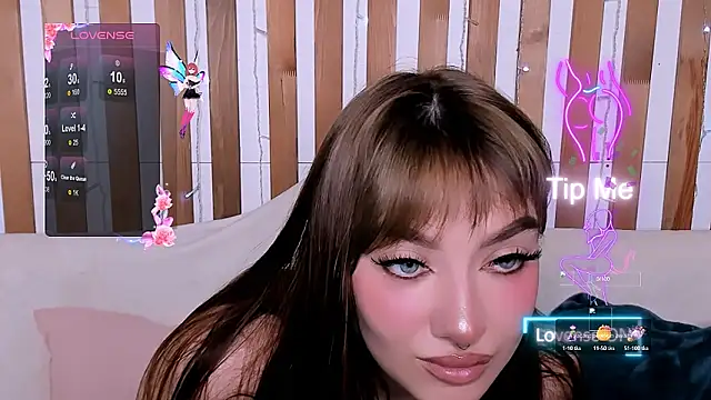 Emily Tylerr online show from 10.10.25