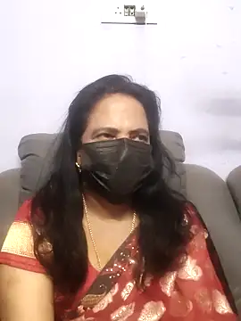 Snapshot of mallu-lover chatting on 09.26.25 mallu-lover online show from 09.26.25