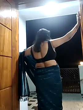 mallu-lover online show from 03.04.26