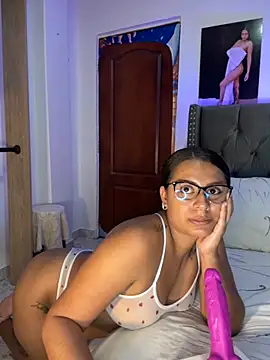 ema zoe online show from 11.28.25