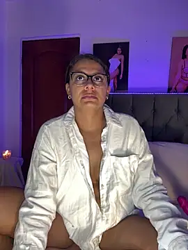 ema zoe online show from 03.24.26