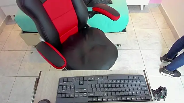 ALISSON BARKER online show from 11.27.25