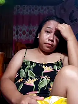 Snapshot of pinaychubbygirl chatting on 07.17.26 pinaychubbygirl online show from 07.17.26