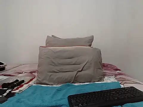 Snapshot of BigPussy10xx chatting on 06.12.26 BigPussy10xx online show from 06.12.26