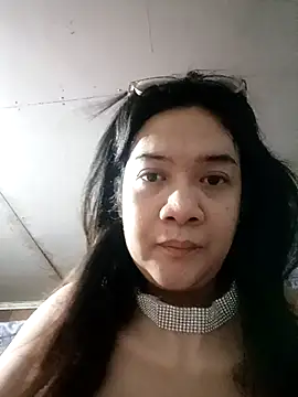 Snapshot of sexxxyscarlet69 chatting on 10.22.25 sexxxyscarlet69 online show from 10.22.25