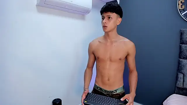 stephane rouss online show from 11.04.25