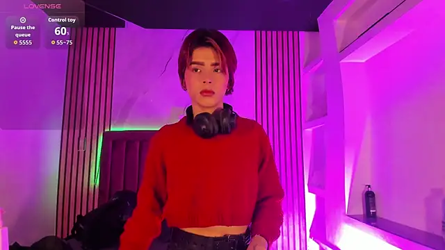 DannysaStar online show from 09.17.25