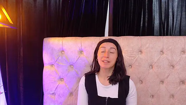 Ginevra esposito online show from 07.08.26