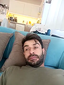 Snapshot of alex10alexx chatting on 10.20.25 alex10alexx online show from 10.20.25