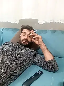 Snapshot of alex10alexx chatting on 10.25.25 alex10alexx online show from 10.25.25