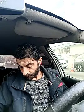 Snapshot of alex10alexx chatting on 10.28.25 alex10alexx online show from 10.28.25