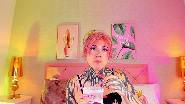 Snapshot of mystikdoll chatting on 02.05.26 mystikdoll online show from 02.05.26