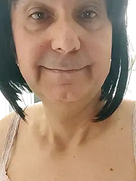 Emily de Carla online show from 10.06.25