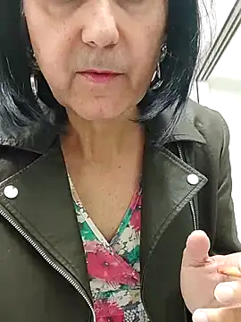 Emily de Carla online show from 10.28.25