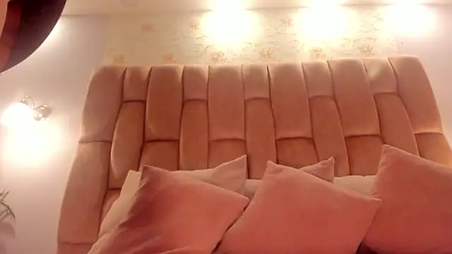 Snapshot of aishathornee chatting on 02.27.26 aishathornee online show from 02.27.26