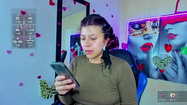 Snapshot of Raven_Rouge_ chatting on 06.30.26 Raven Rouge online show from 06.30.26