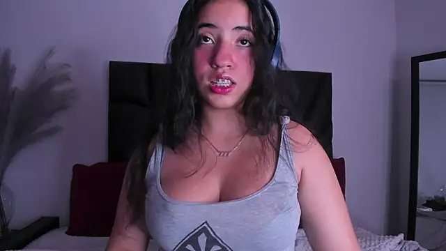 Nicol Chang online show from 09.11.25