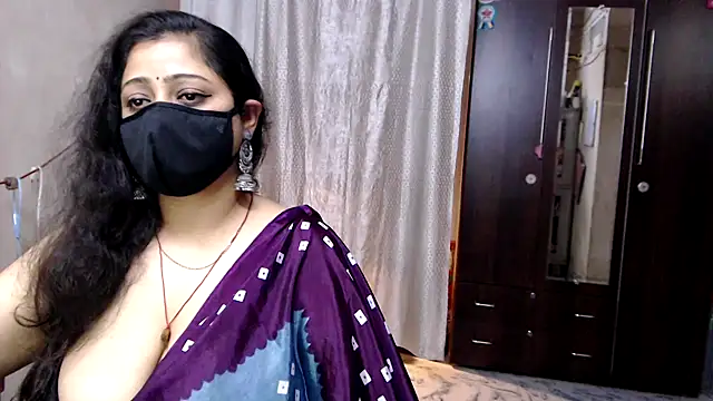 sexy indianboobs online show from 07.07.26