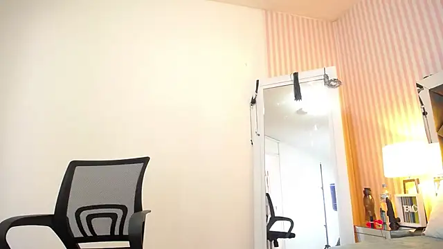 ViictoriaJones  online show from 01.15.26