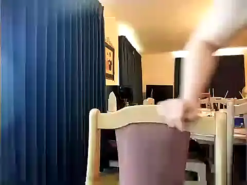 Snapshot of StrawberryBels chatting on 10.15.25 StrawberryBels online show from 10.15.25