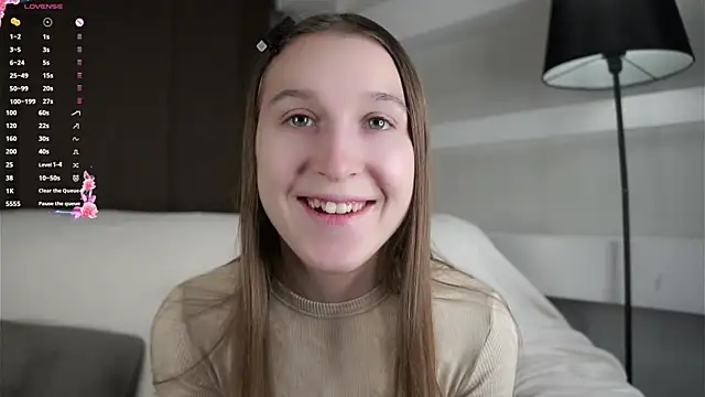 NanaMertins online show from 12.18.25