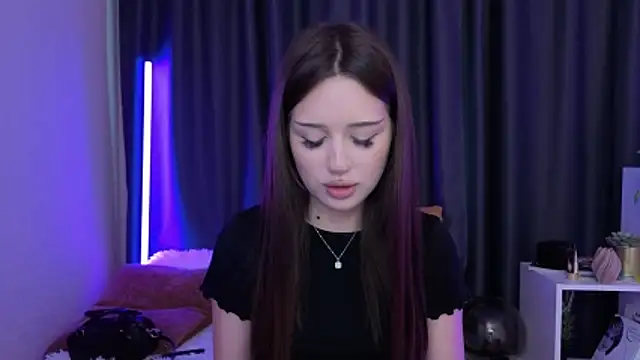 BlackEyesGirl online show from 06.08.26