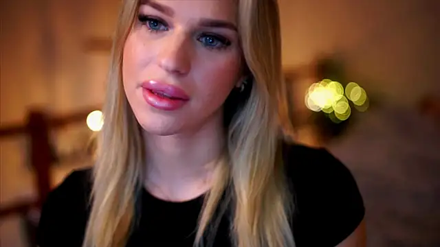 Emilyvanroessel online show from 10.01.25