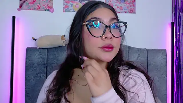 Vale Walker online show from 12.22.25