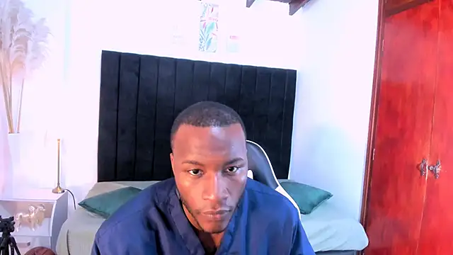 chrstian lewis1 online show from 11.30.25