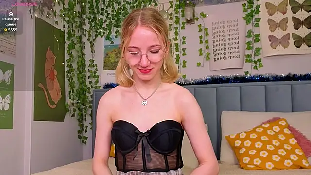 EmmaNovak online show from 01.19.26