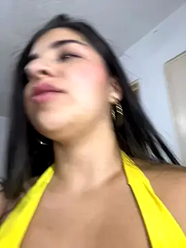 Isaa-Sweet online show from 10.01.25