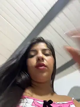 Isaa-Sweet online show from 03.15.26