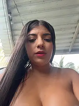 Isaa-Sweet online show from 03.22.26