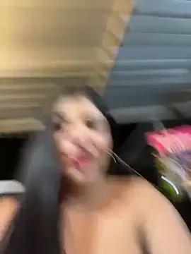 Isaa-Sweet online show from 04.10.26