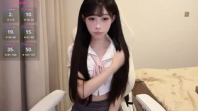 Snapshot of BeB-88 chatting on 11.14.25 BeB-88 online show from 11.14.25