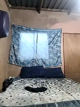 Snapshot of shebeshid chatting on 10.20.25 shebeshid online show from 10.20.25