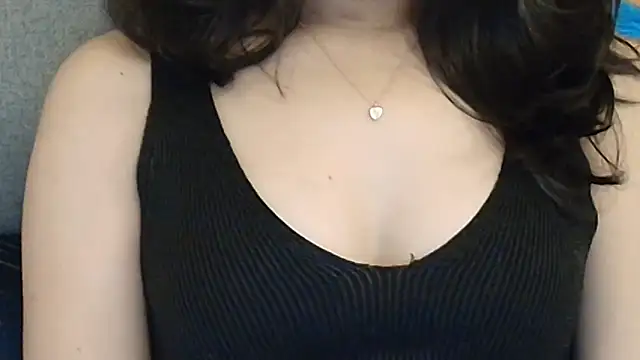 Snapshot of SWEET-18-TEEN chatting on 04.05.26 SWEET-18-TEEN online show from 04.05.26