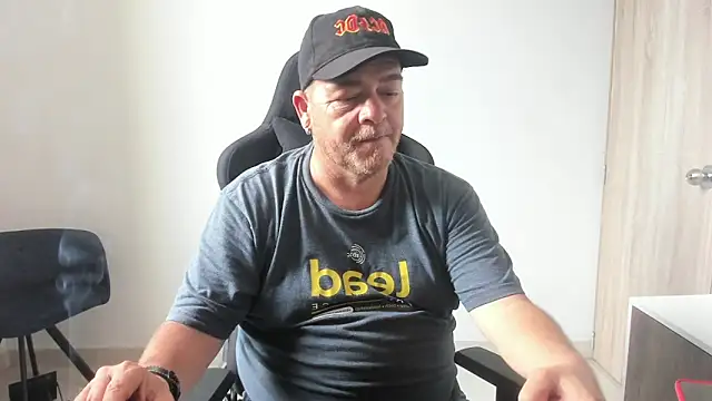 Snapshot of massimo_dannger chatting on 09.16.25 massimo dannger online show from 09.16.25