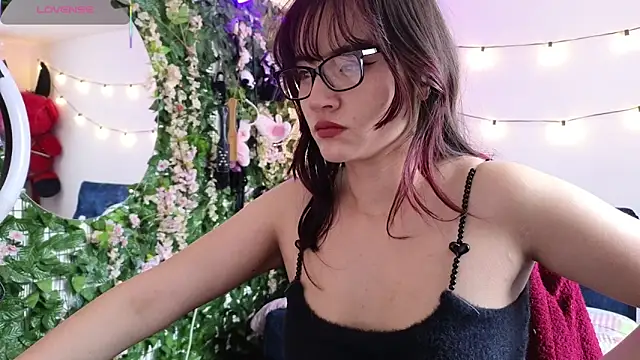 MiaVelvetDoll online show from 01.13.26