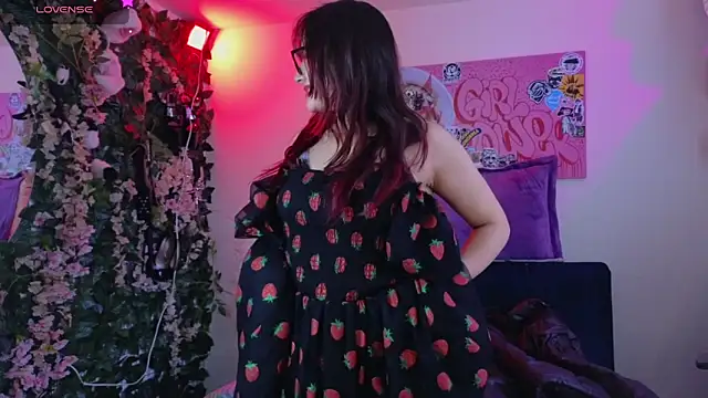 Snapshot of MiaVelvetDoll chatting on 02.26.26 MiaVelvetDoll online show from 02.26.26