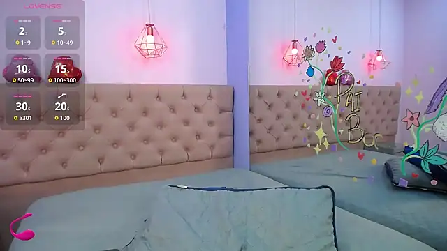 tiiny emilly online show from 10.01.25