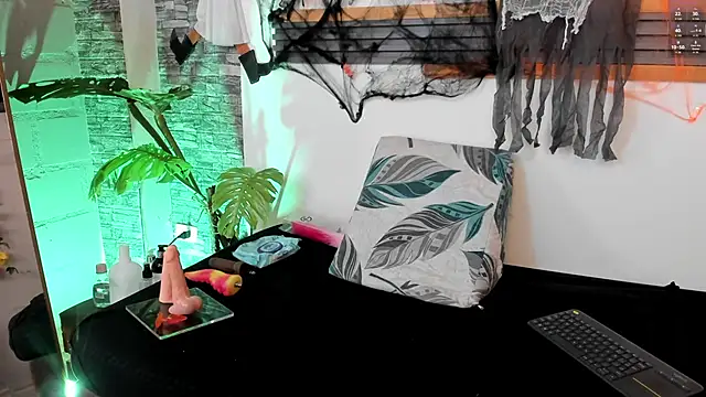 Sarita  love online show from 10.17.25