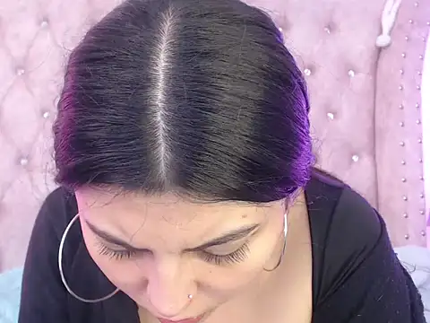 Snapshot of Jessica_Carter_01 chatting on 11.22.25 Jessica Carter 01 online show from 11.22.25