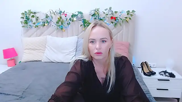 LiluMoon   online show from 04.21.26