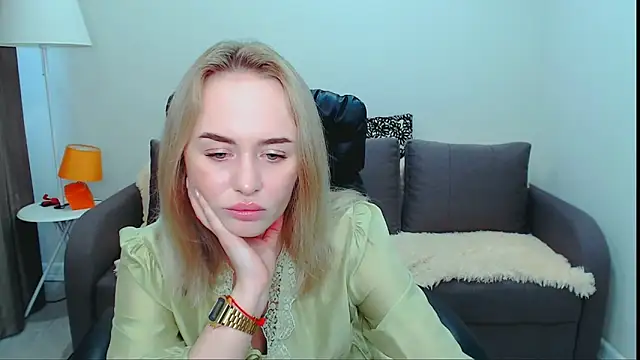 LiluMoon   online show from 05.17.26