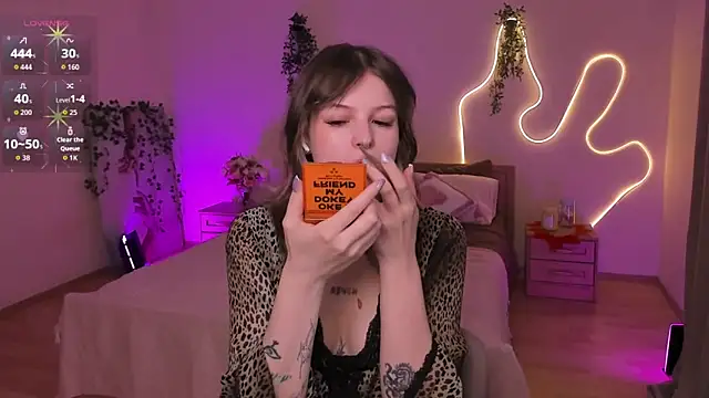 Lisa Blossom online show from 06.01.26