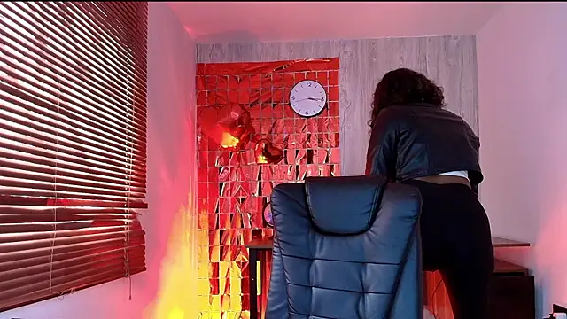 ArianaBeake online show from 02.16.26