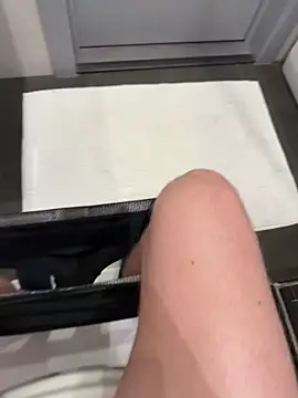 Snapshot of myPriority01 chatting on 09.29.25 myPriority01 online show from 09.29.25