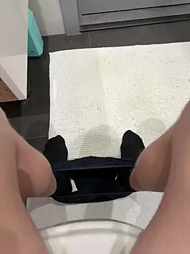 Snapshot of myPriority01 chatting on 10.17.25 myPriority01 online show from 10.17.25